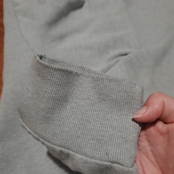 Disney x NEFF Collab Vintage Style Mickey Mouse Grey Hoodie Size XL Sweatshirt - Picture 11 of 12